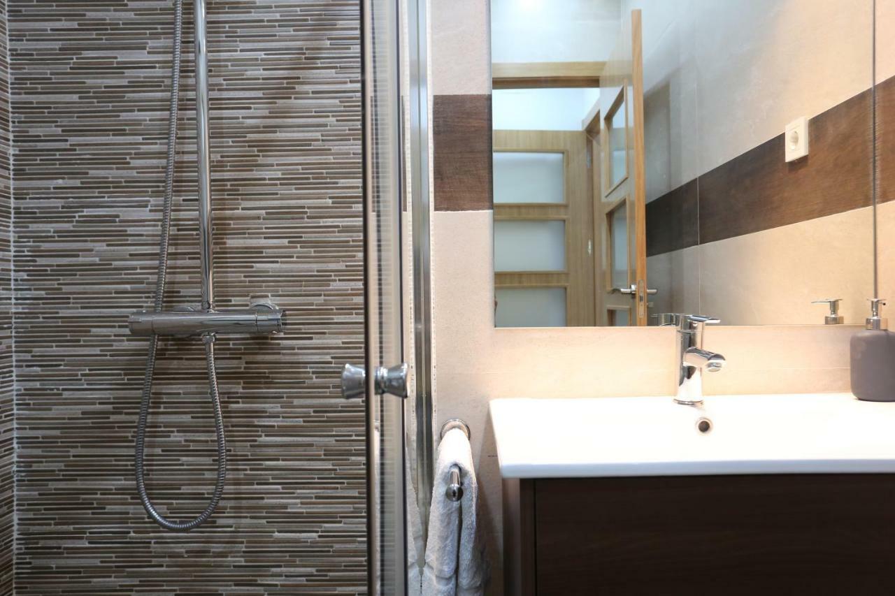 Atocha Art Apartment Madrid Exterior photo